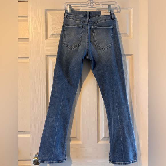 Express Skyscraper Mid Rise Jeans - Picture 2 of 2